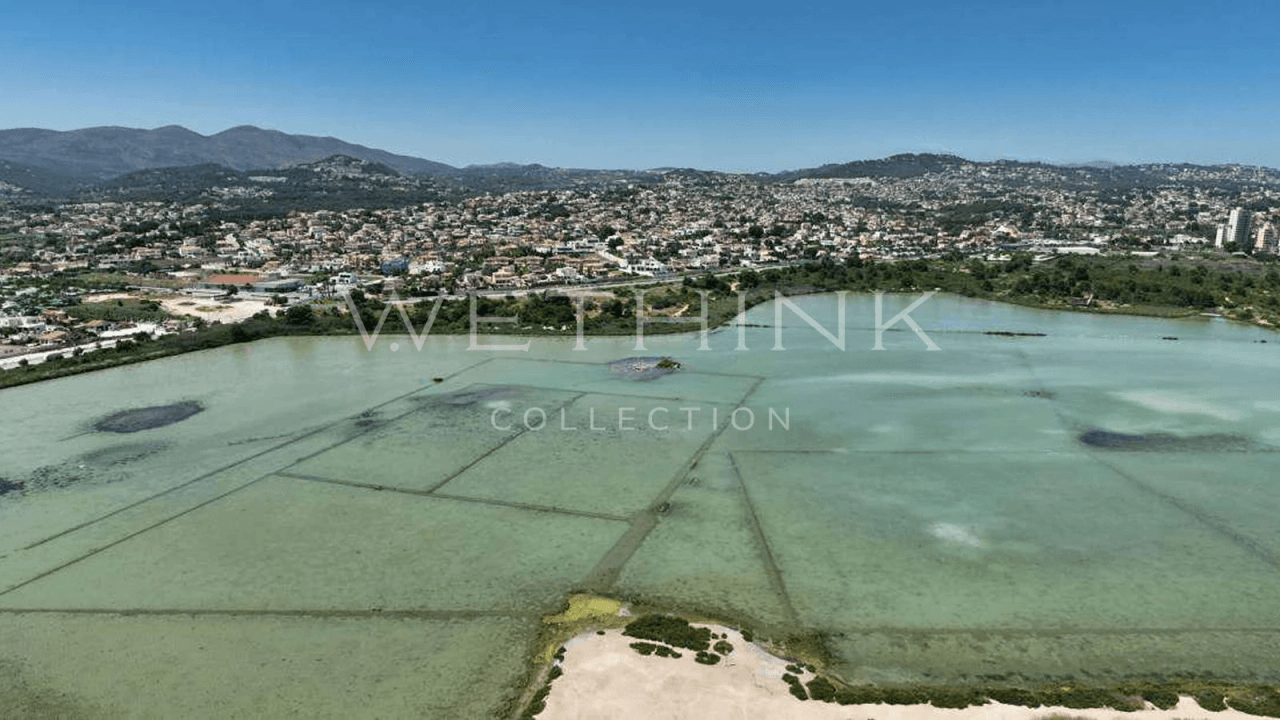 Exclusive Sky Penthouse with Panoramic Sea Views & Private Rooftop Pool