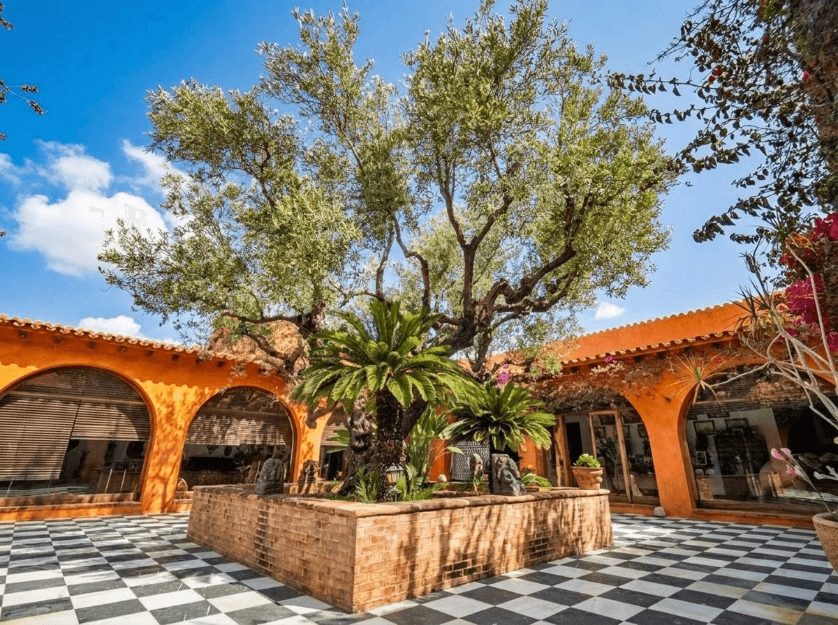Villa for sale in Altea, Alicante