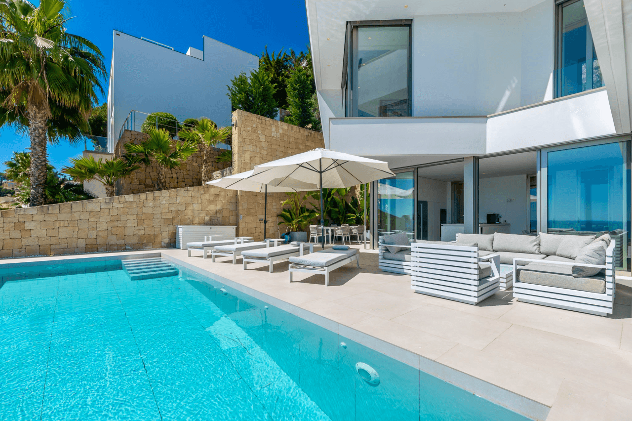 Excepcional Villa de Lujo en Moraira – Donde el Diseño, la Tecnología y las Vistas al Mar se Unen
