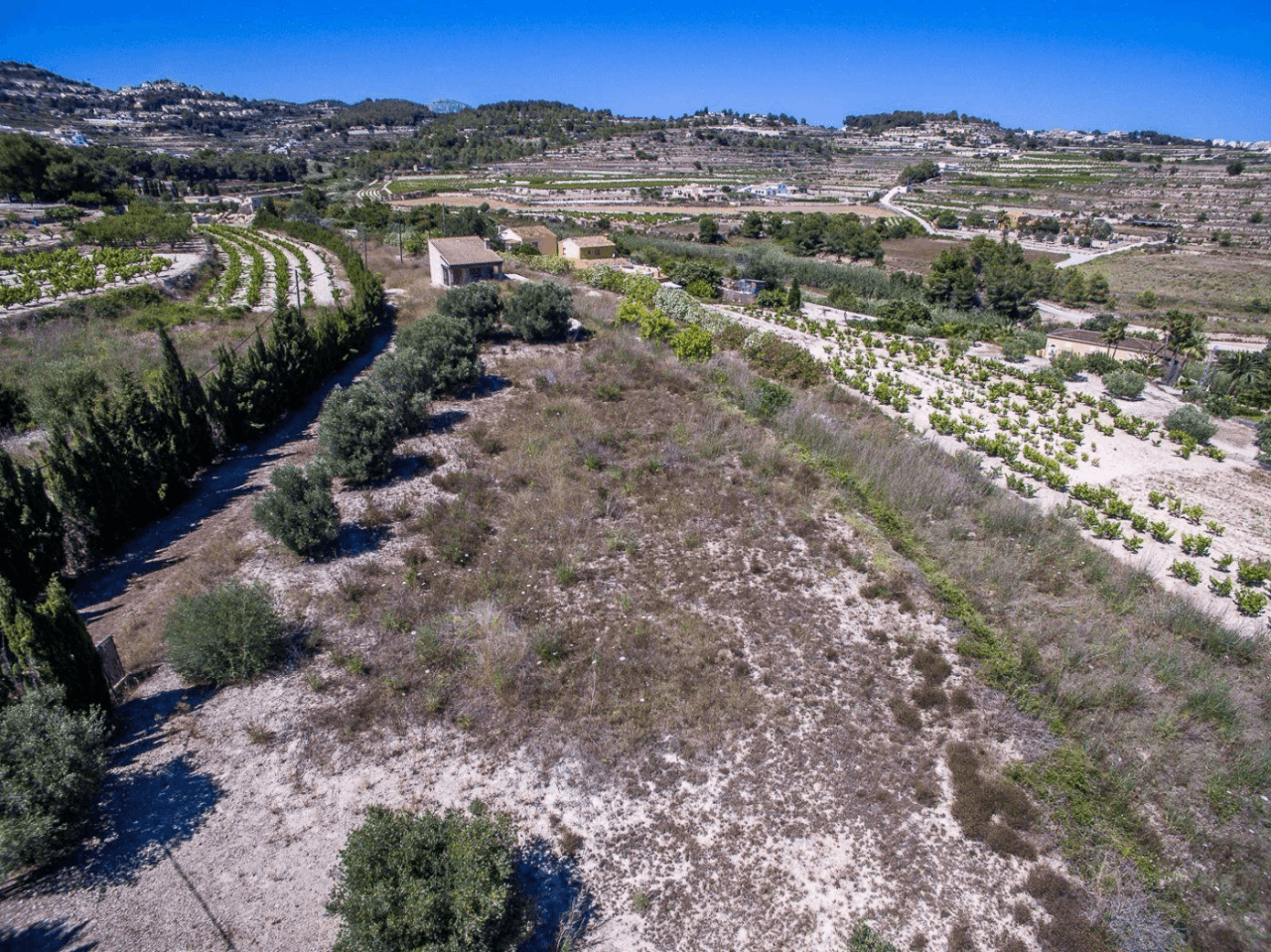 CONSTRUCCIÓN NUEVA DE UNA FINCA EN UNA UBICACIÓN ÚNICA EN MORAIRA