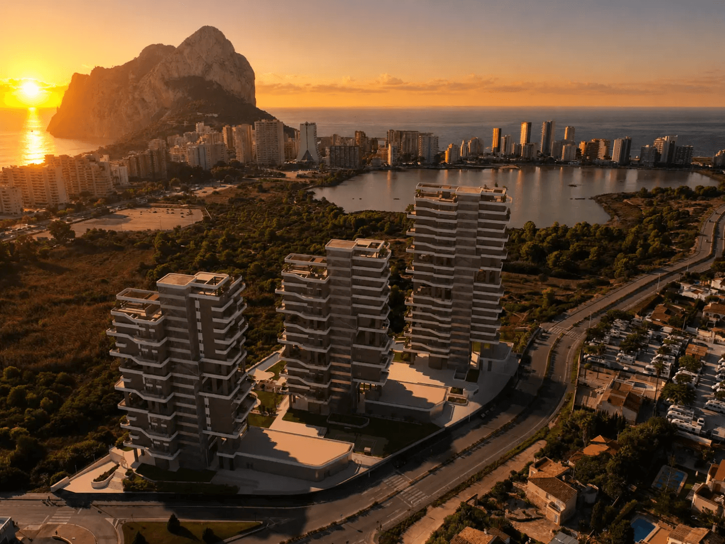 Allure – Luxury Urban Resort en Calpe | Apartamentos de lujo з тэрасамі і басейнам